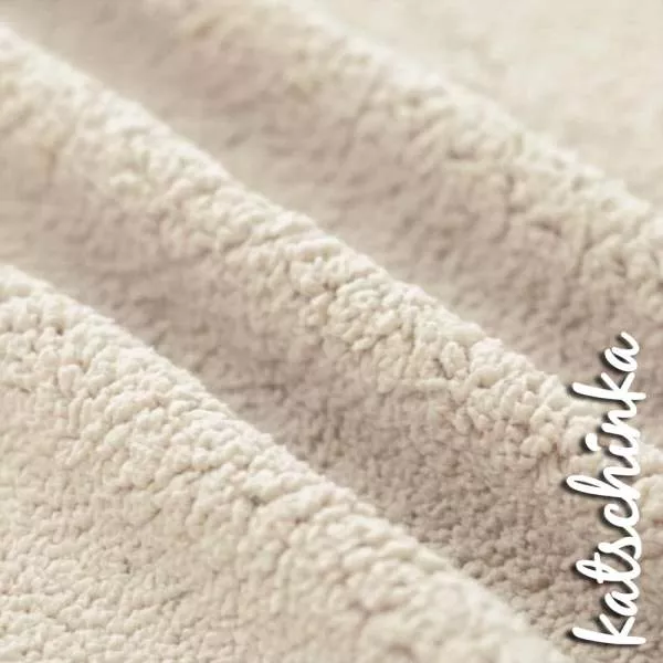 teddystoff meterware kaufen, weicher teddystoff online, teddyplüsch stoff für babydecke, teddystoff für jacken nähen, plüschstoff für winterkleidung, fleece stoff für nähprojekte, teddystoff für accessoires, meterware teddystoff online shop, teddystoff fü