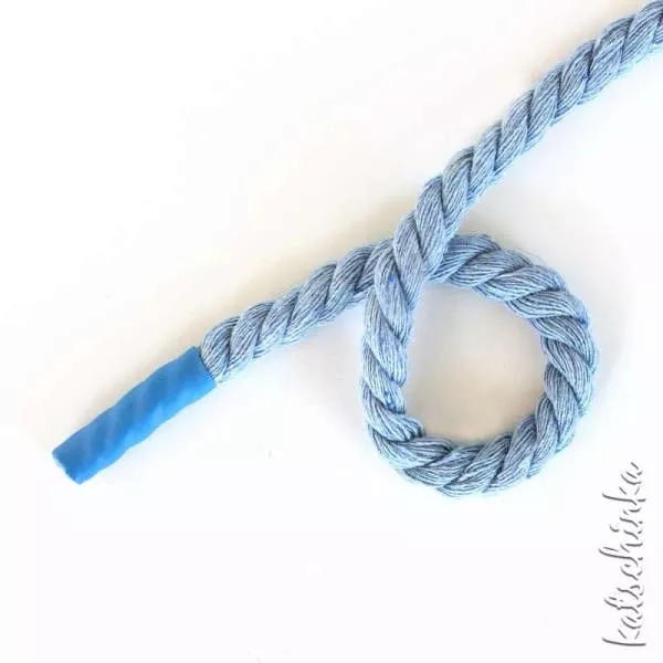 #Kordelabschluss blau