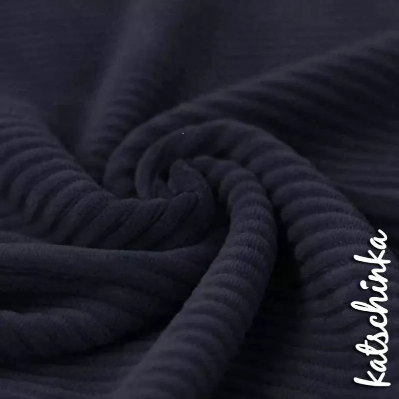 Breitcord Jersey, Cordjersey Stoff, Rippcord Jersey, Jersey mit Struktur, dehnbarer Cordstoff, Breitcord Meterware, Cordjersey nähen, Stoff für Latzkleid, Cordstoff Kinder, weicher Cordjersey, Baumwoll Cordstoff, Jersey Stoff Cord, DIY Stoff Kleidung