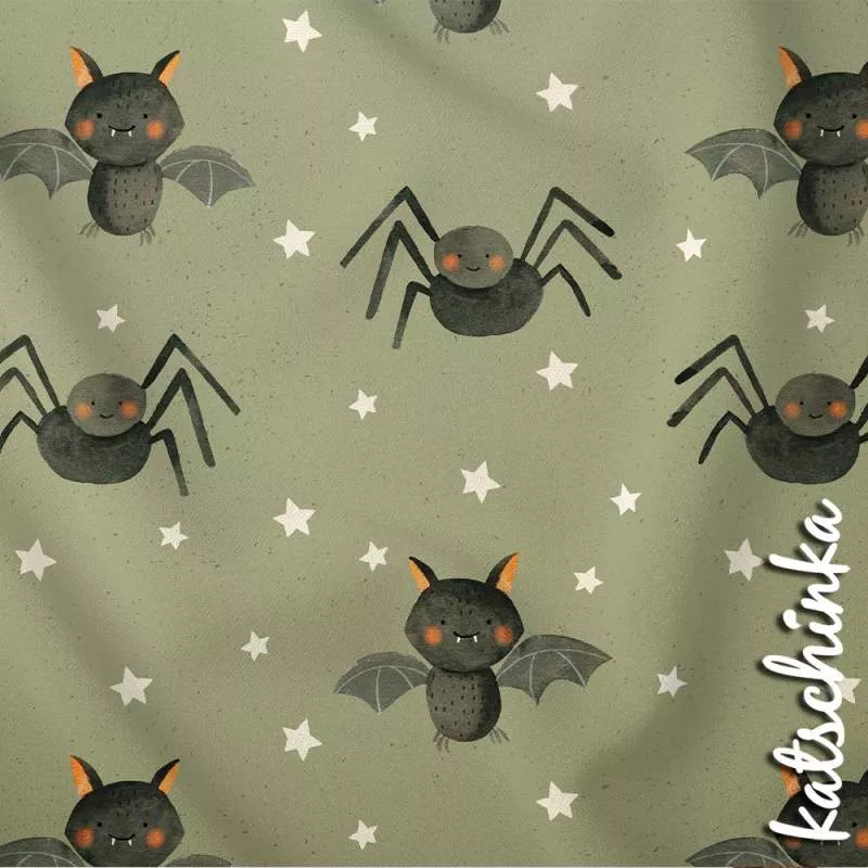 Baumwolljersey Stoff mit Spinnen und Fledermäusen auf grünem Hintergrund – Halloween Kinderstoff als Meterware