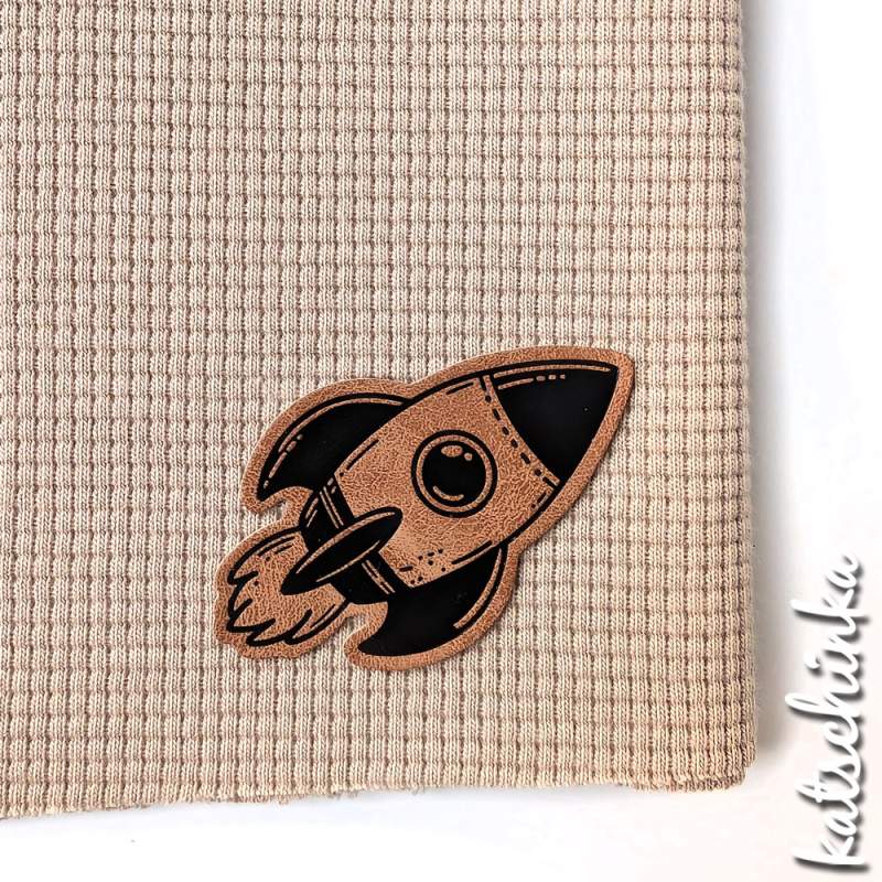 Kunstleder Label aufbügelbar / Aufnäher - kleine Rakete