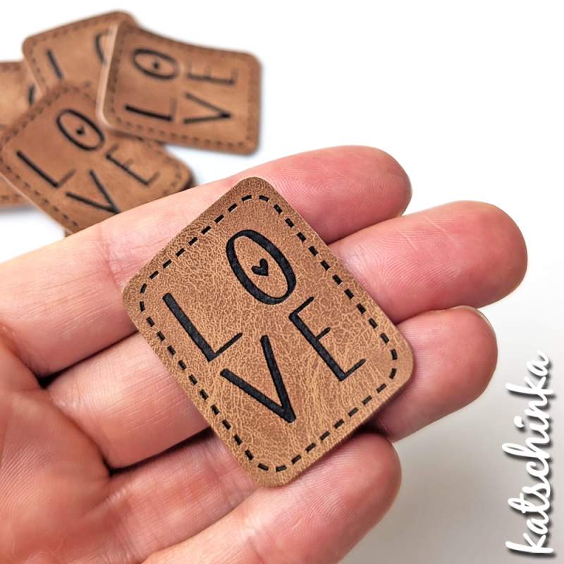 Kunstleder Label aufbügelbar / Aufnäher - LOVE