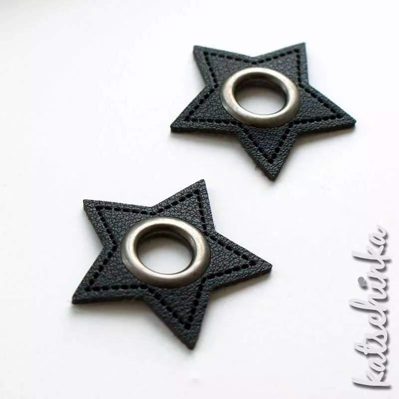 #Ösenpatches, Ösen auf schwarzem Kunstleder | Stern altsiber 11 mm | 2er