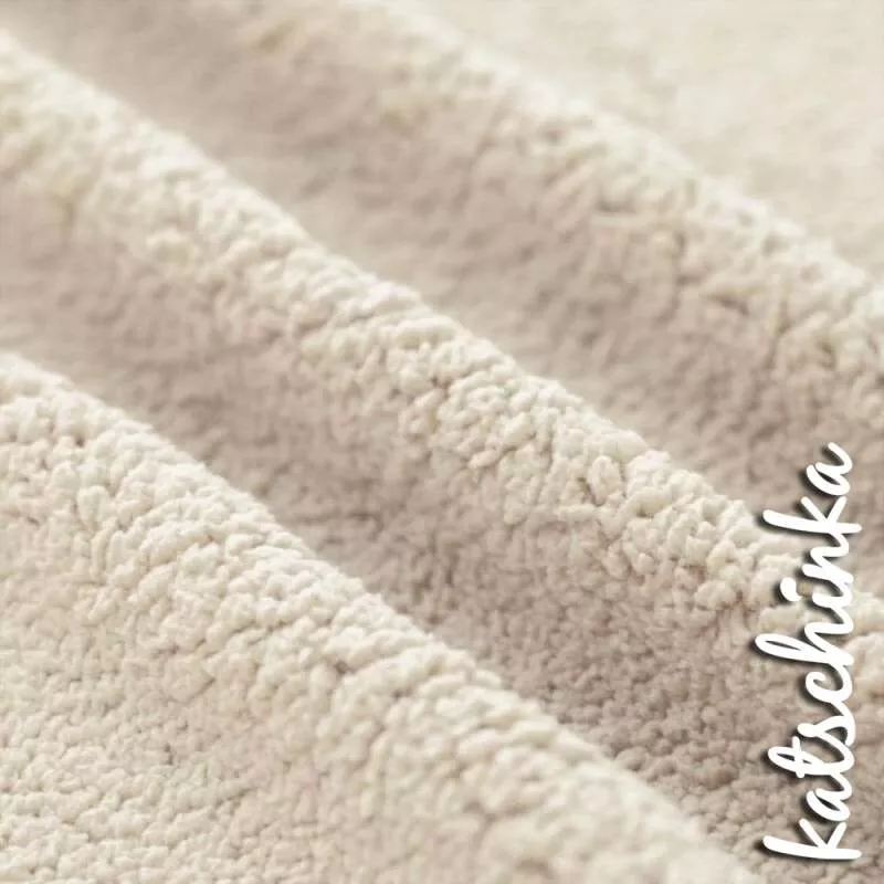 teddystoff meterware kaufen, weicher teddystoff online, teddyplüsch stoff für babydecke, teddystoff für jacken nähen, plüschstoff für winterkleidung, fleece stoff für nähprojekte, teddystoff für accessoires, meterware teddystoff online shop, teddystoff fü