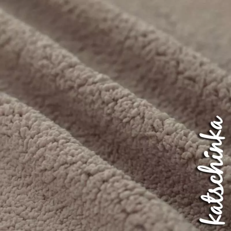teddystoff meterware kaufen, weicher teddystoff online, teddyplüsch stoff für babydecke, teddystoff für jacken nähen, plüschstoff für winterkleidung, fleece stoff für nähprojekte, teddystoff für accessoires, meterware teddystoff online shop, teddystoff fü