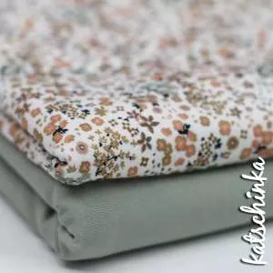 Baumwolljersey Stoff mit Blümchen und Mohnblüten in zarten Farben auf weißem Hintergrund