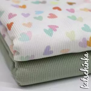 Rippenjersey Stoff mit Pastell Herzen Muster – hochwertiger Ribjersey Kinderstoff gefaltetals Stoffpaket